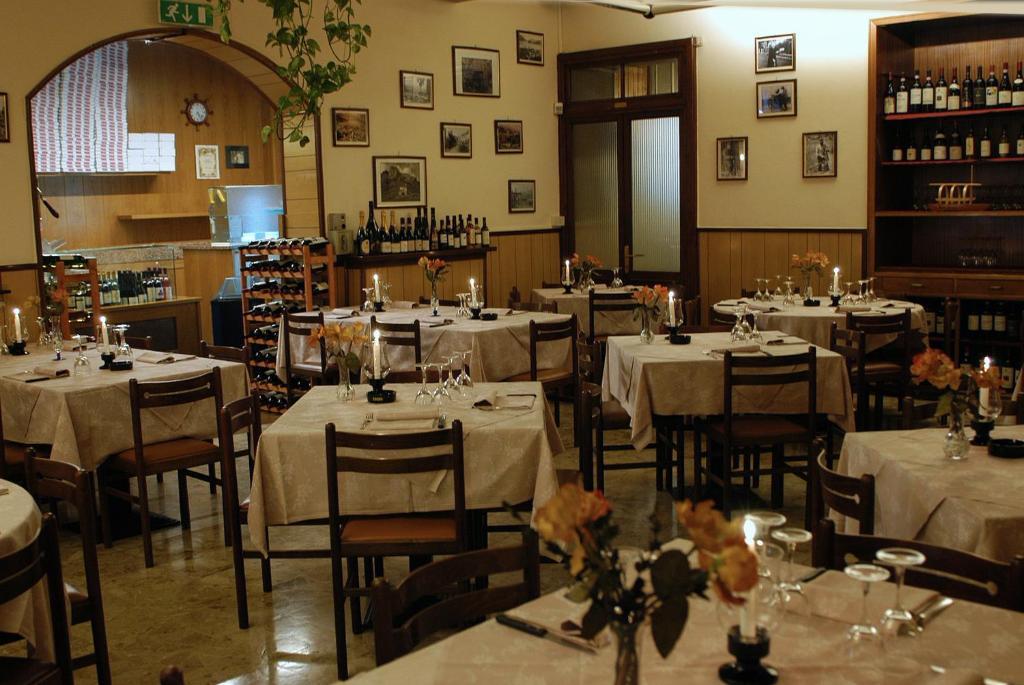 Albergo Vecchia Menaggio Exterior photo